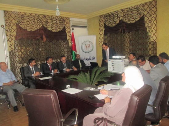 "المعلمين" تدرس عروضا لتوفير تأمين صحي للمعلمين في القطاع الخاص